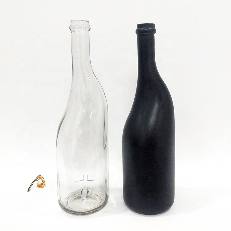 Full Size Glass Red Wine Bottles with Cork