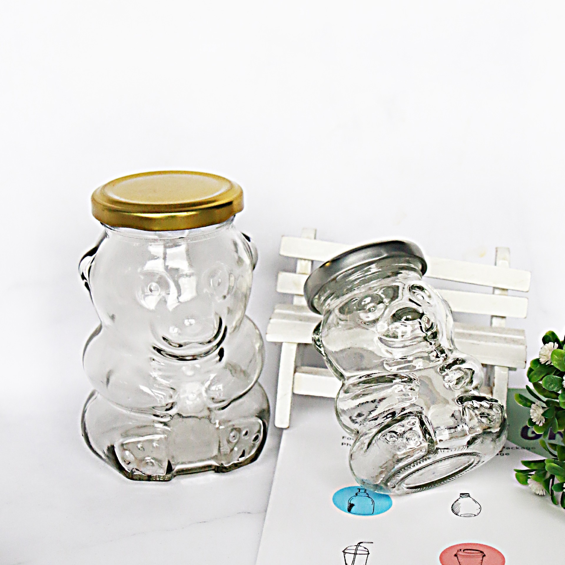 Special Glass Bear Shaped Jar with Metal Lug